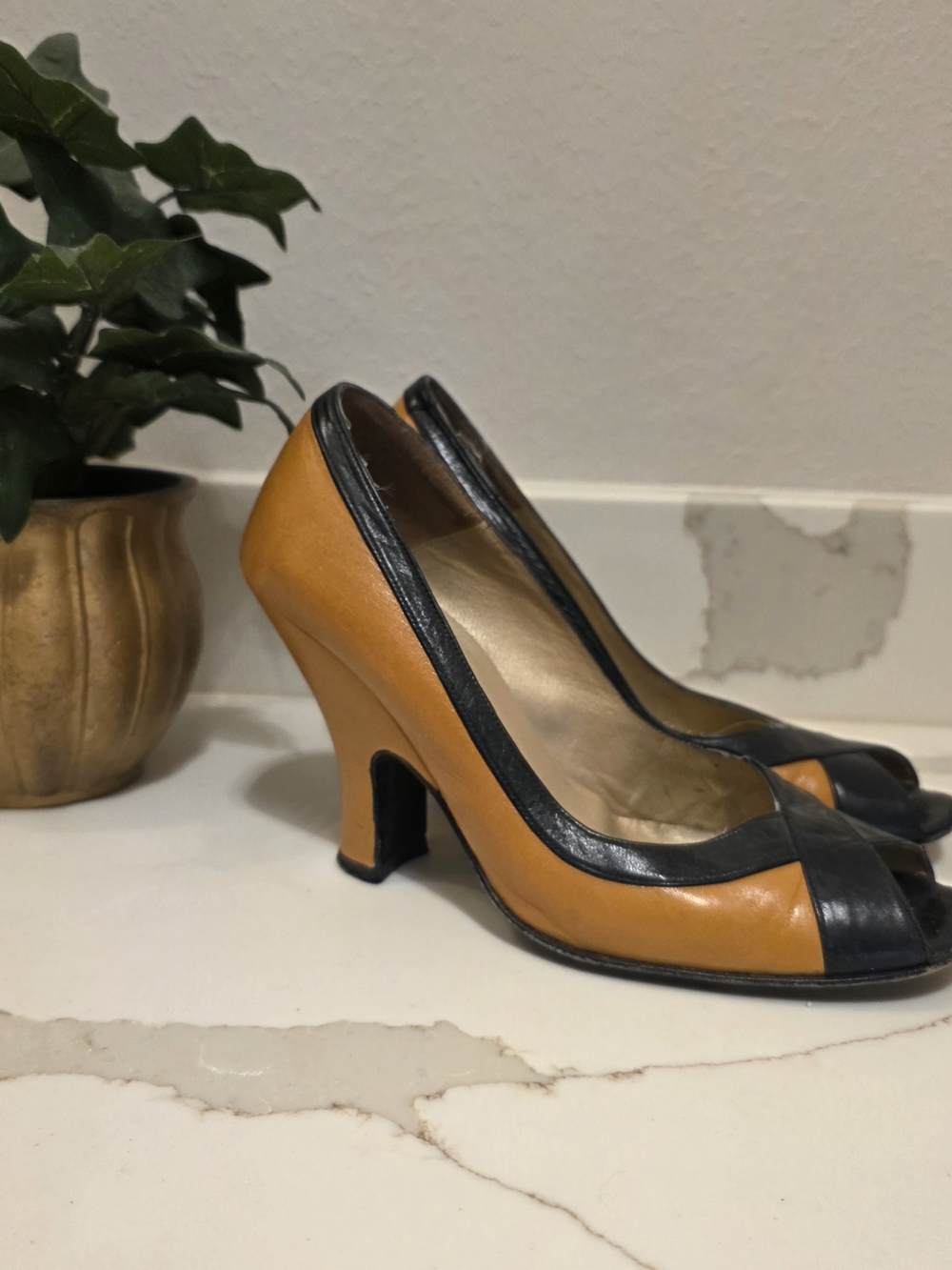 Charles David Two-Tone Tan and Black Peep-Toe Pumps